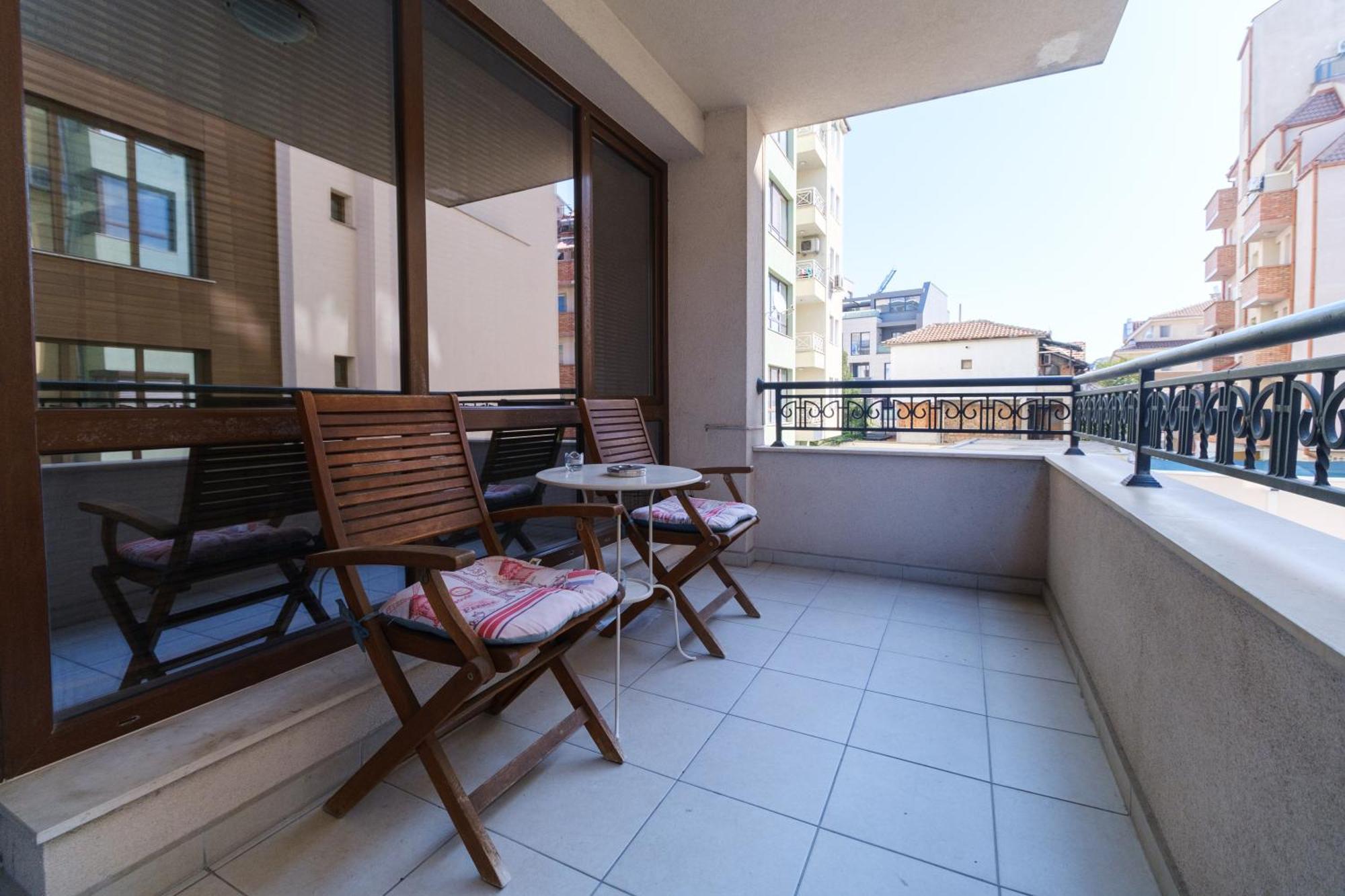 Riverside 2-Bedroom Apartment プロヴディフ エクステリア 写真